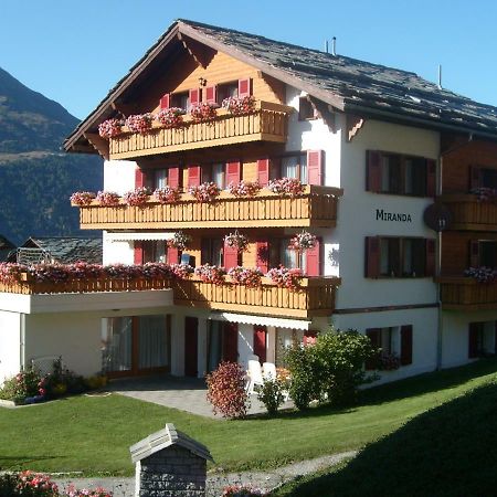 Haus Miranda Graechen Appartement Buitenkant foto